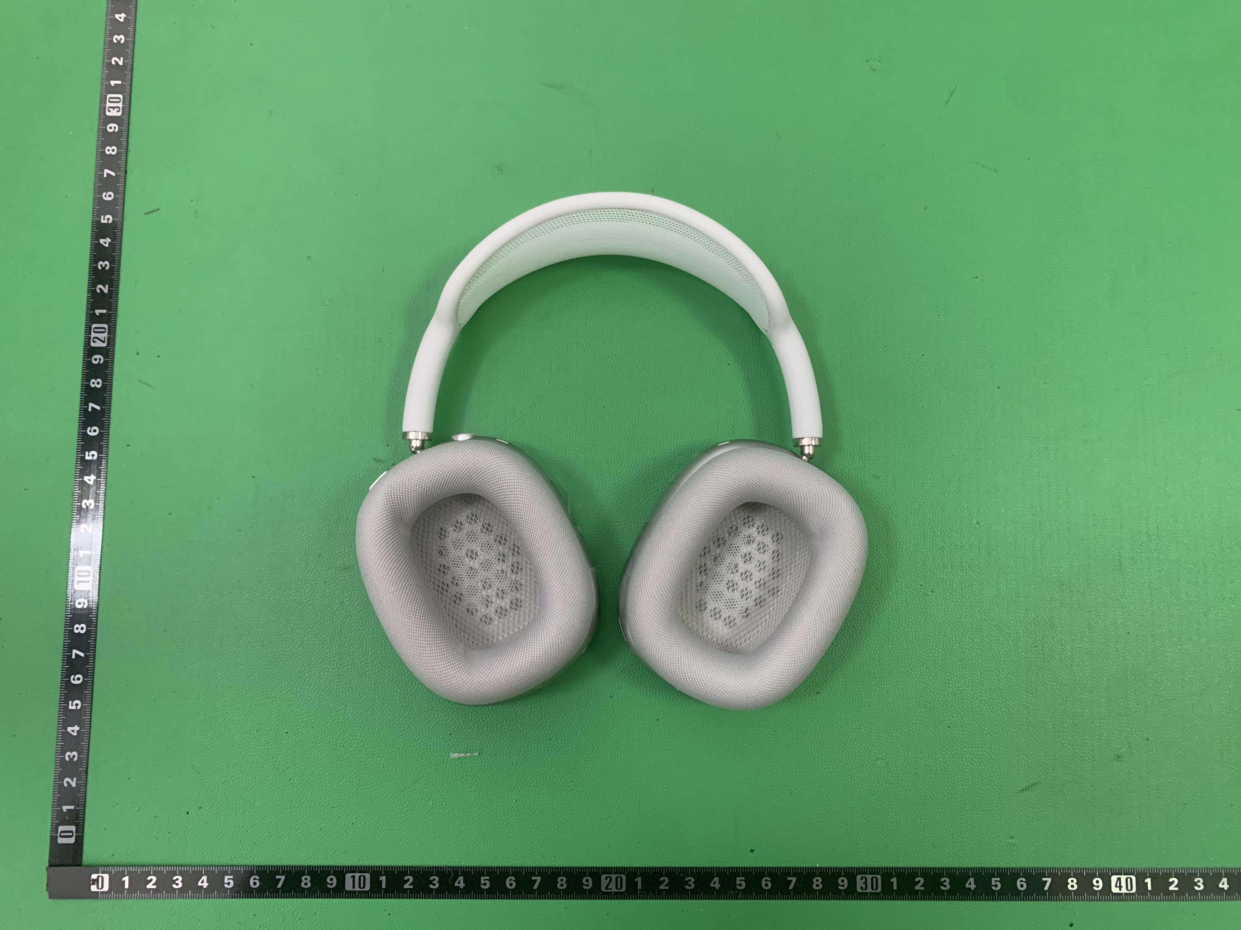 Apple Headphones -2