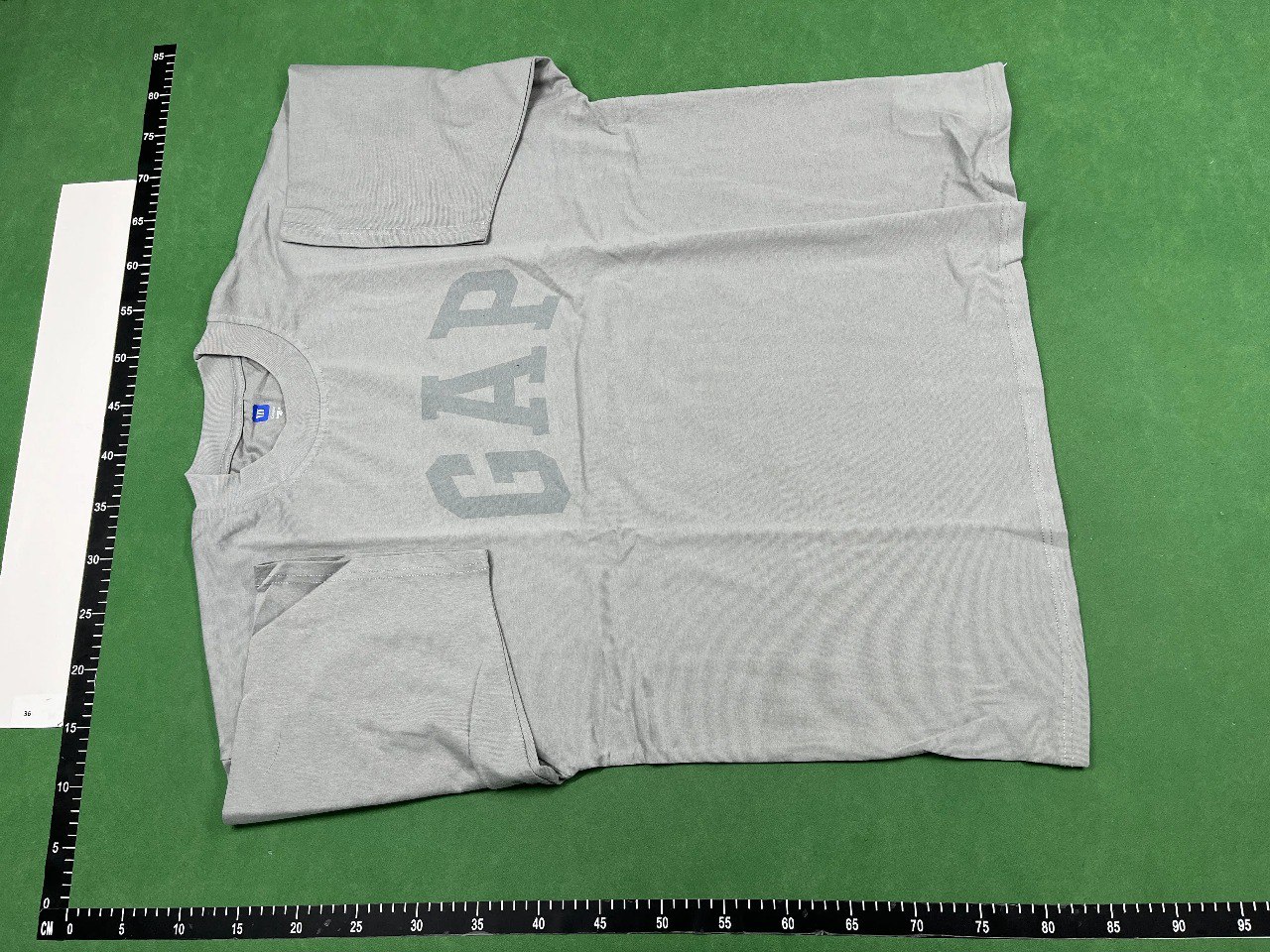 TEE YEEZY GAP -4