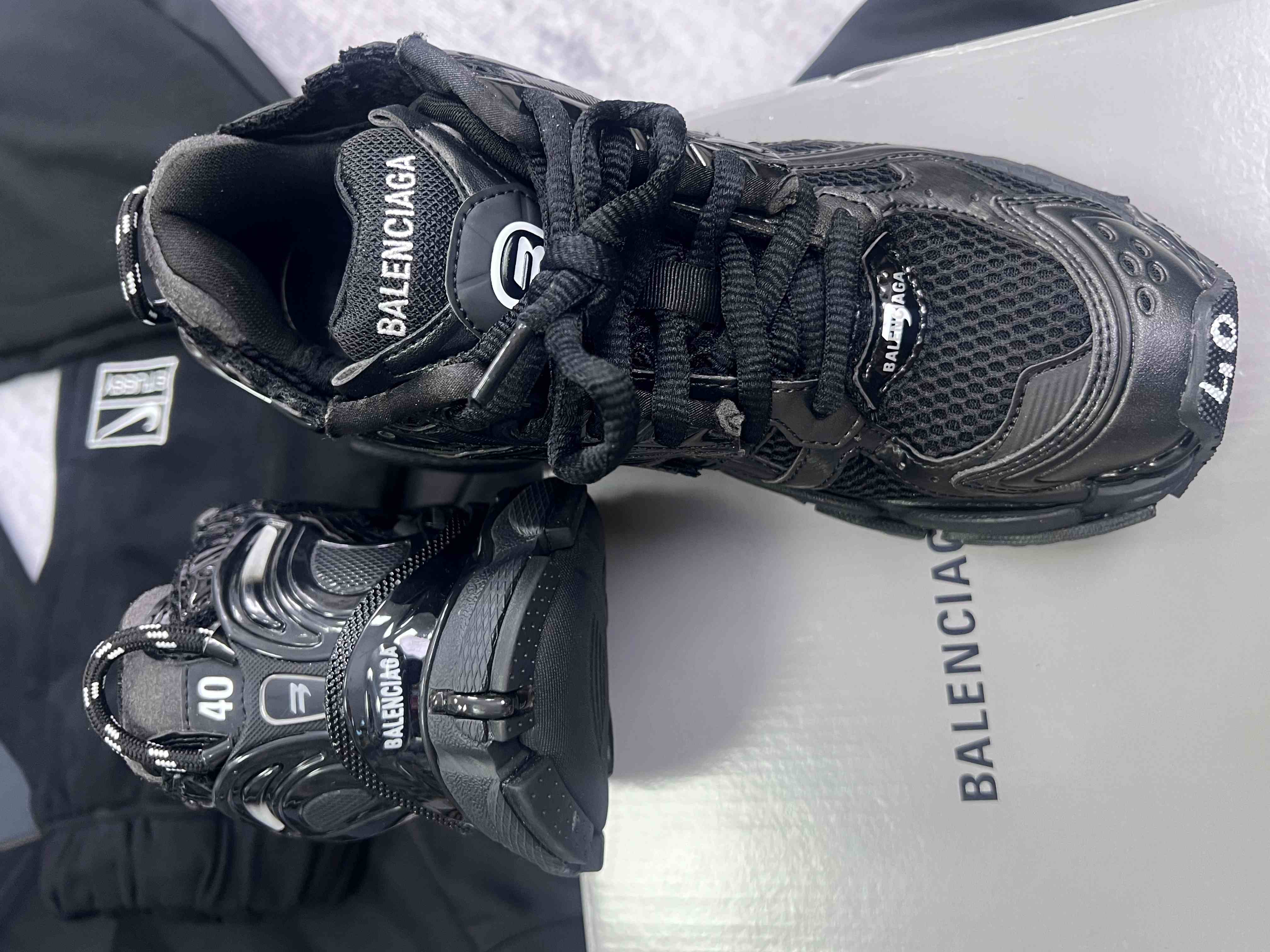 4 (2)_compressed.jpg